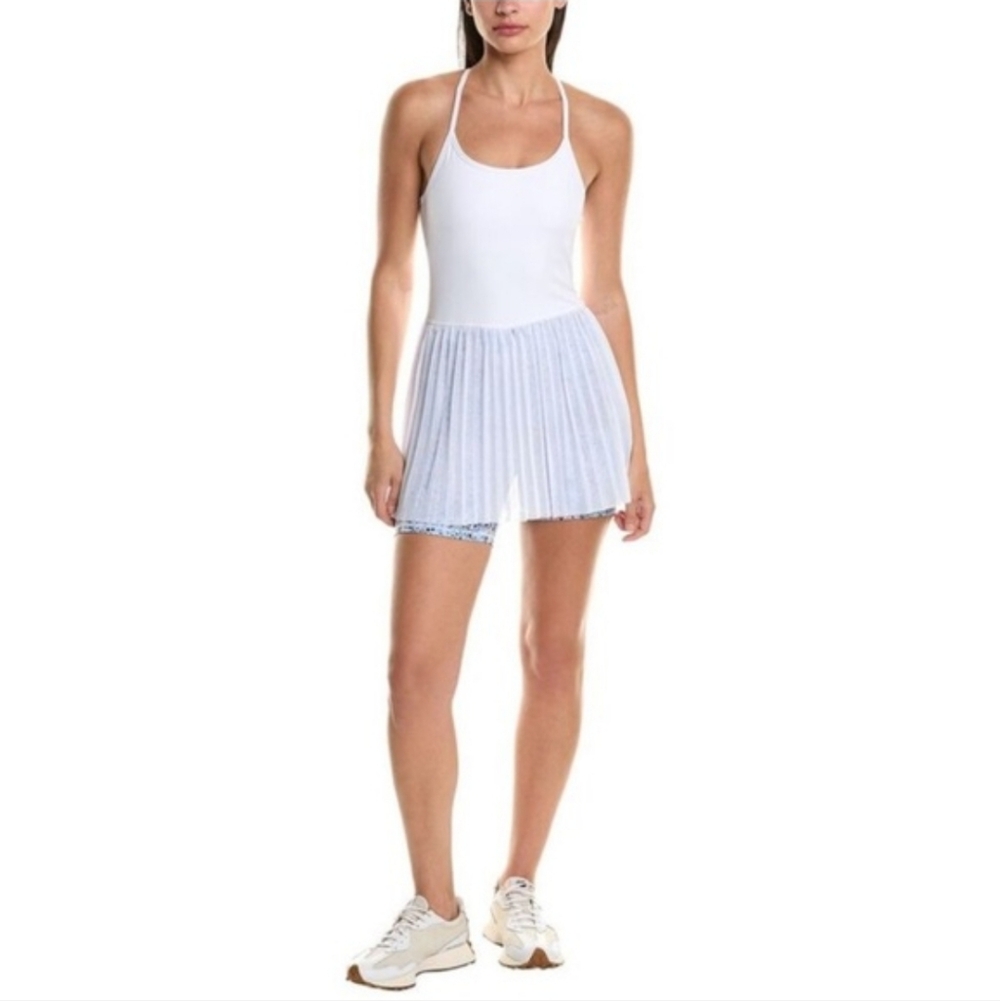 NWT $152 Terez White Sleeveless Scoop Neck Tennis Dress Size M